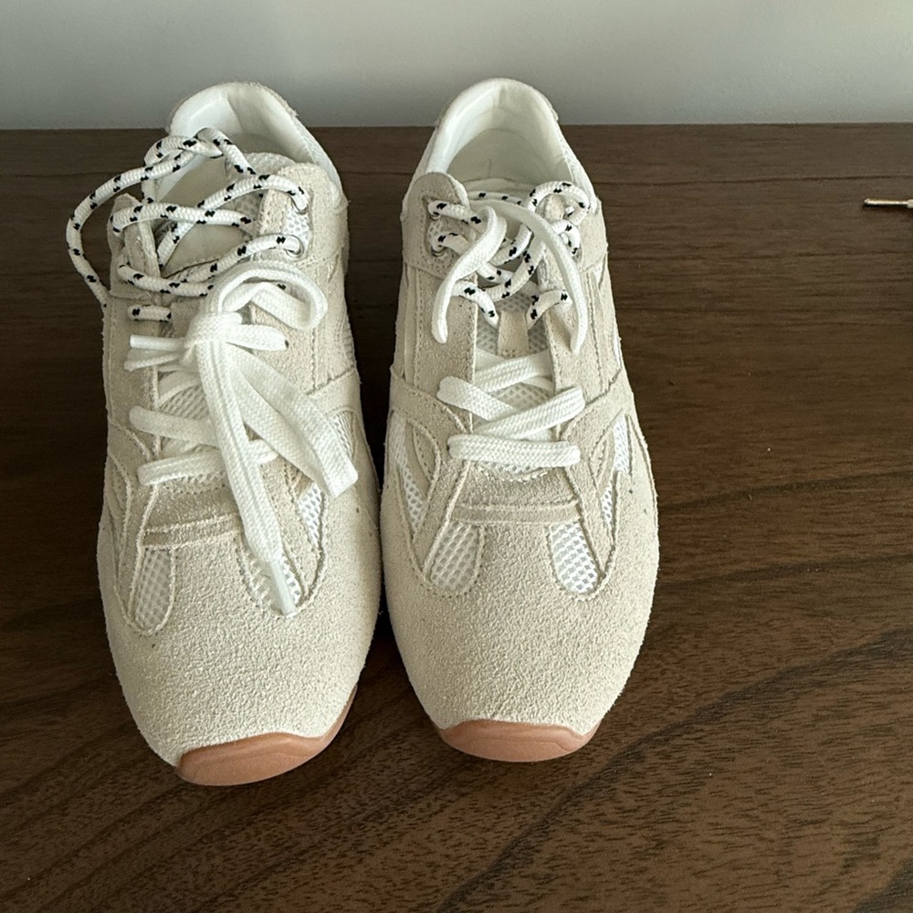 Steve Madden White and Tan Sneakers